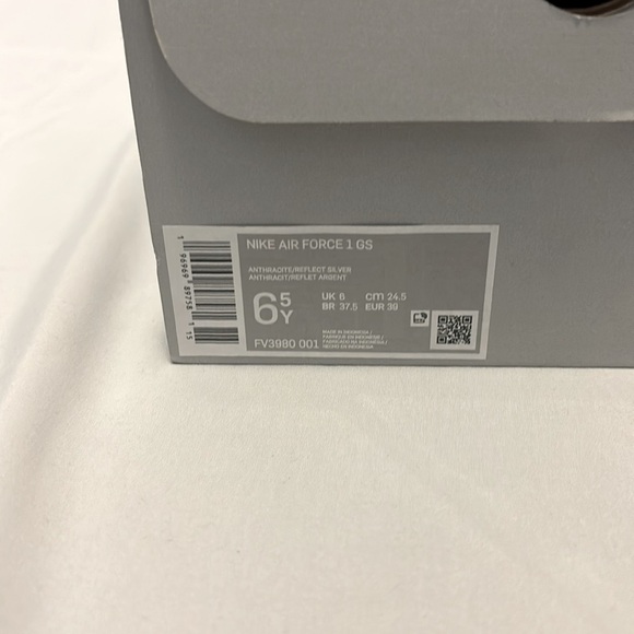 Nike Air Force 1 (GS) 6.5 - Picture 6 of 6